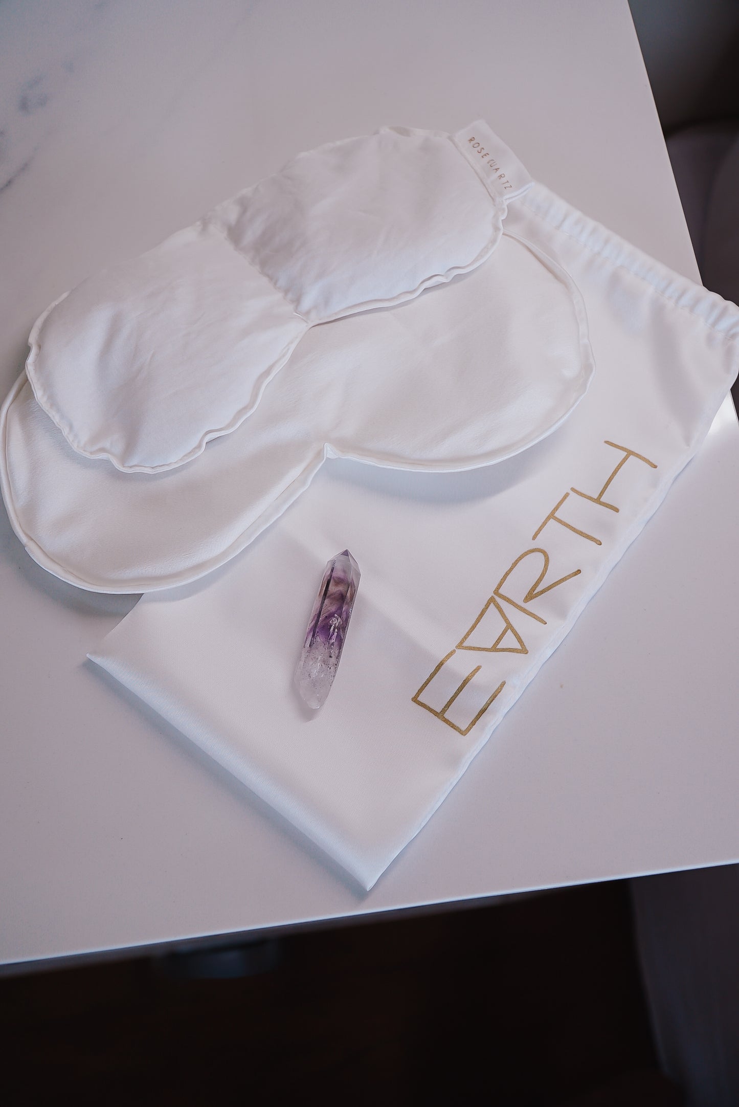 Silk Crystal Eye Mask - Pearl