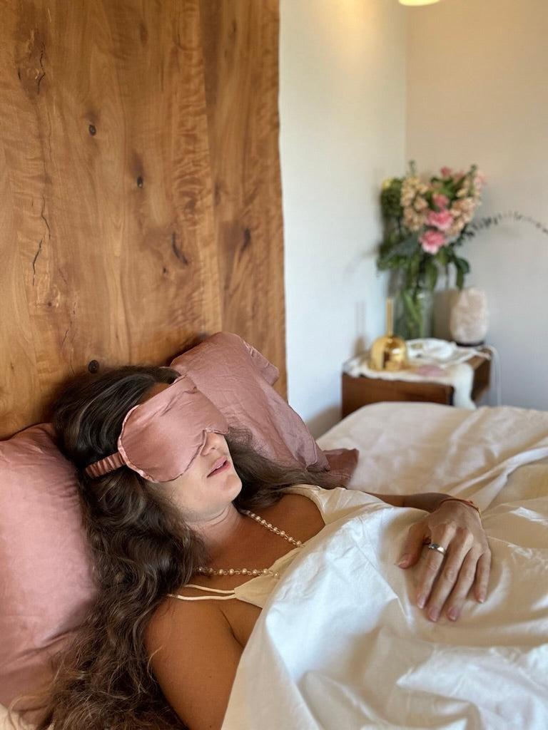 Silk Crystal Eye Mask - Rose